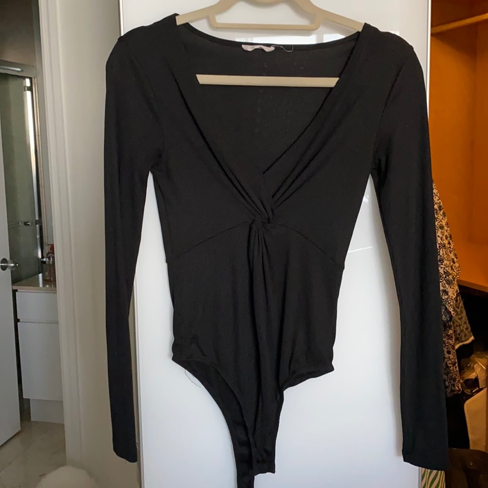 Black long sleeve body